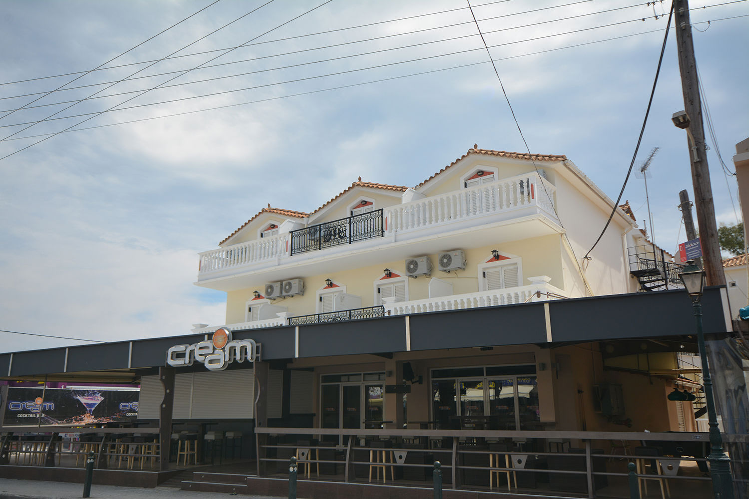 Marios Hotel