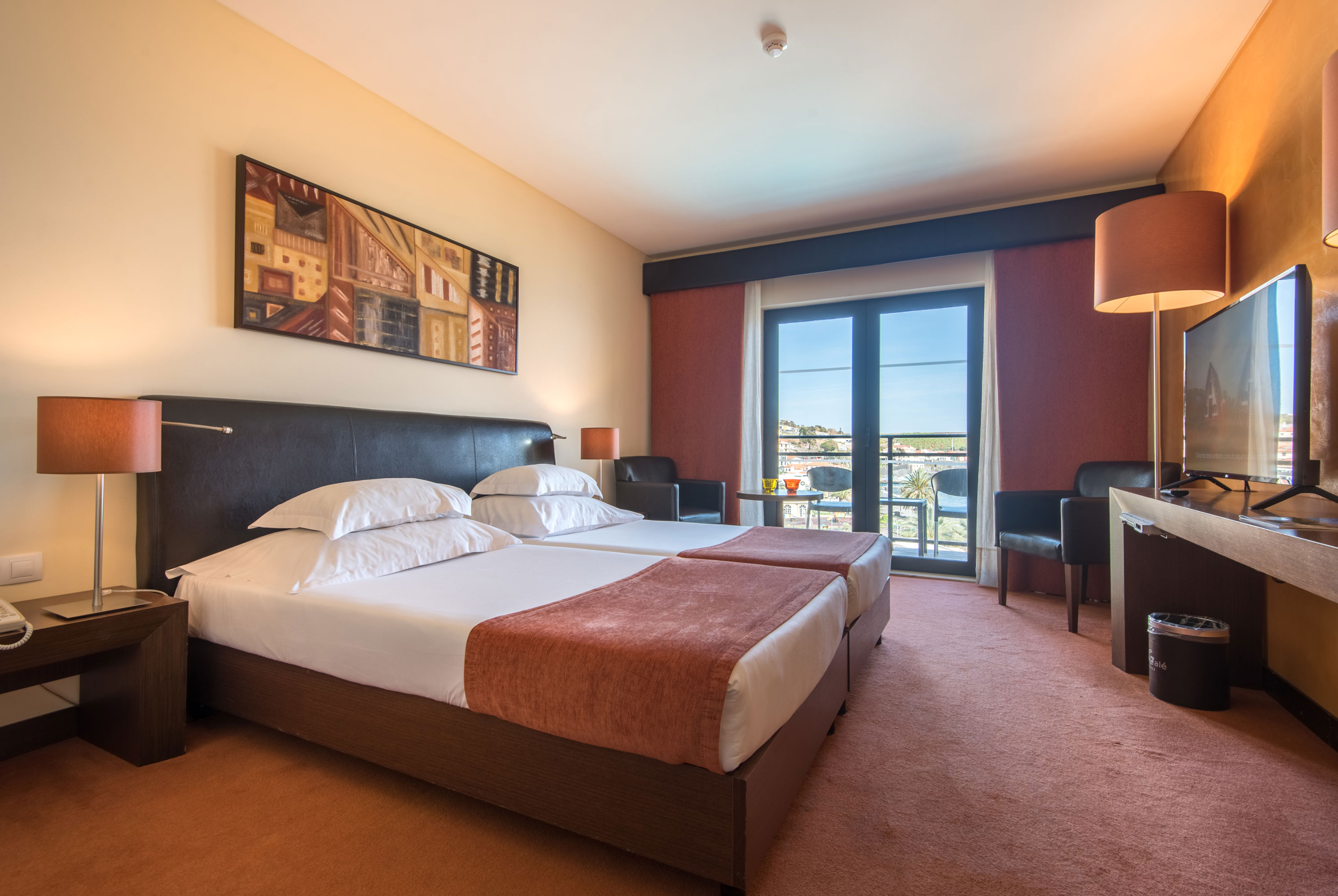 Fly & Go Vila Gale Santa Cruz