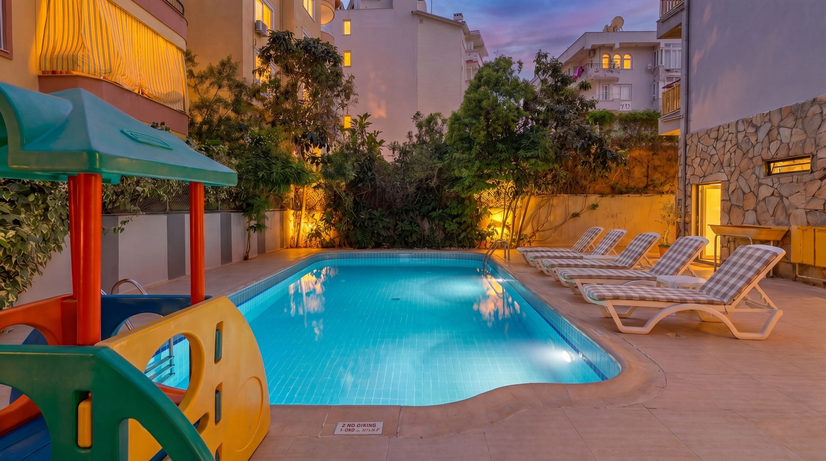 Gallion Hotel