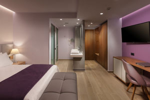 Blue Lagoon City Hotel 