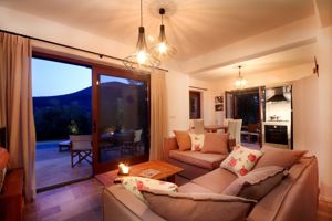 Woonvoorbeeld 4-kamer villa (AGAPI)