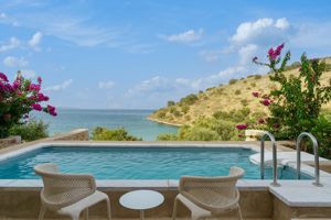 Woonvoorbeeld Junior Suite met privezwembad, zeezicht