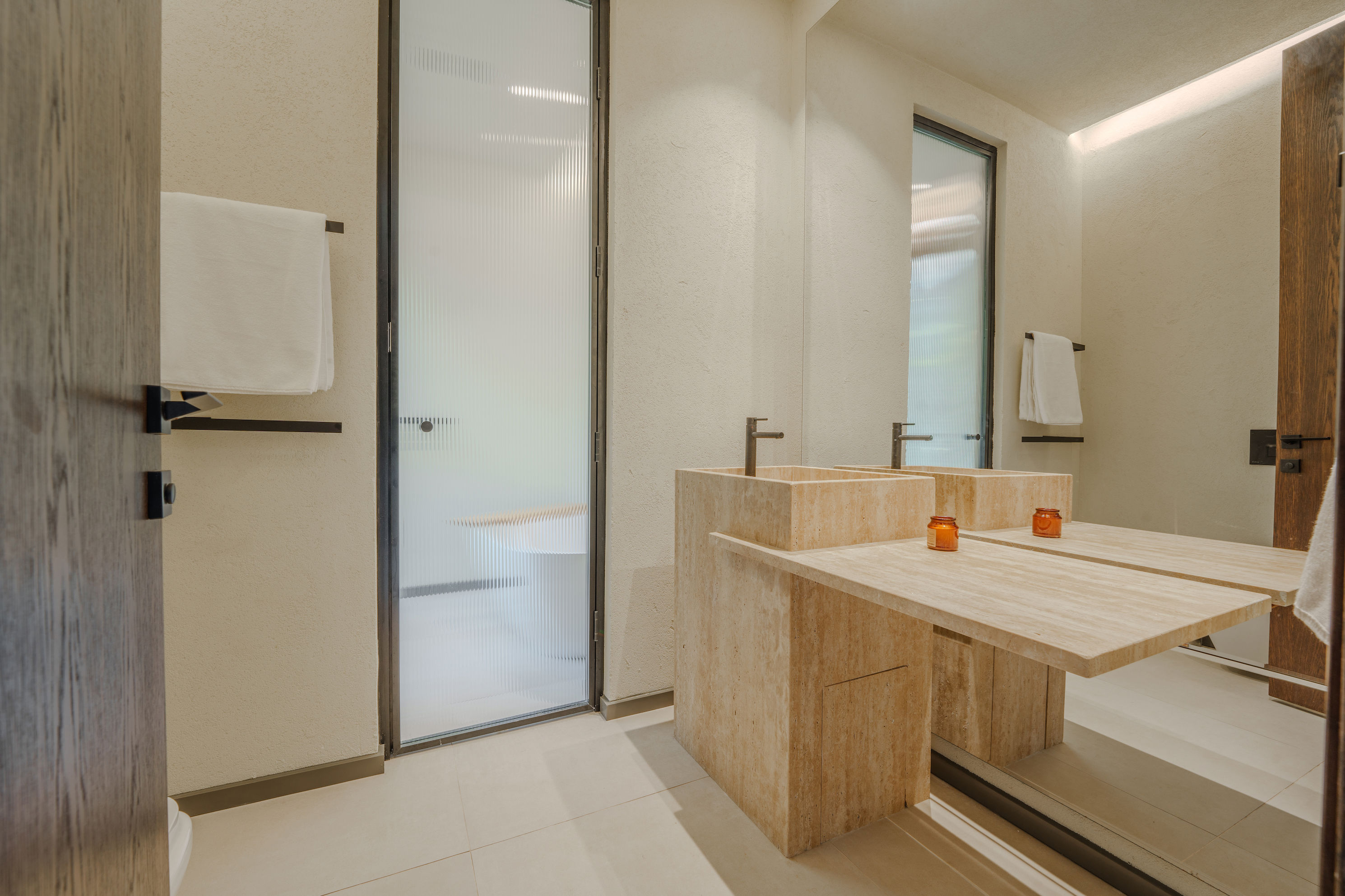 Silence Villas