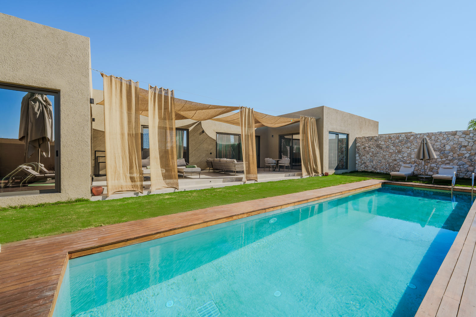 Silence Villas