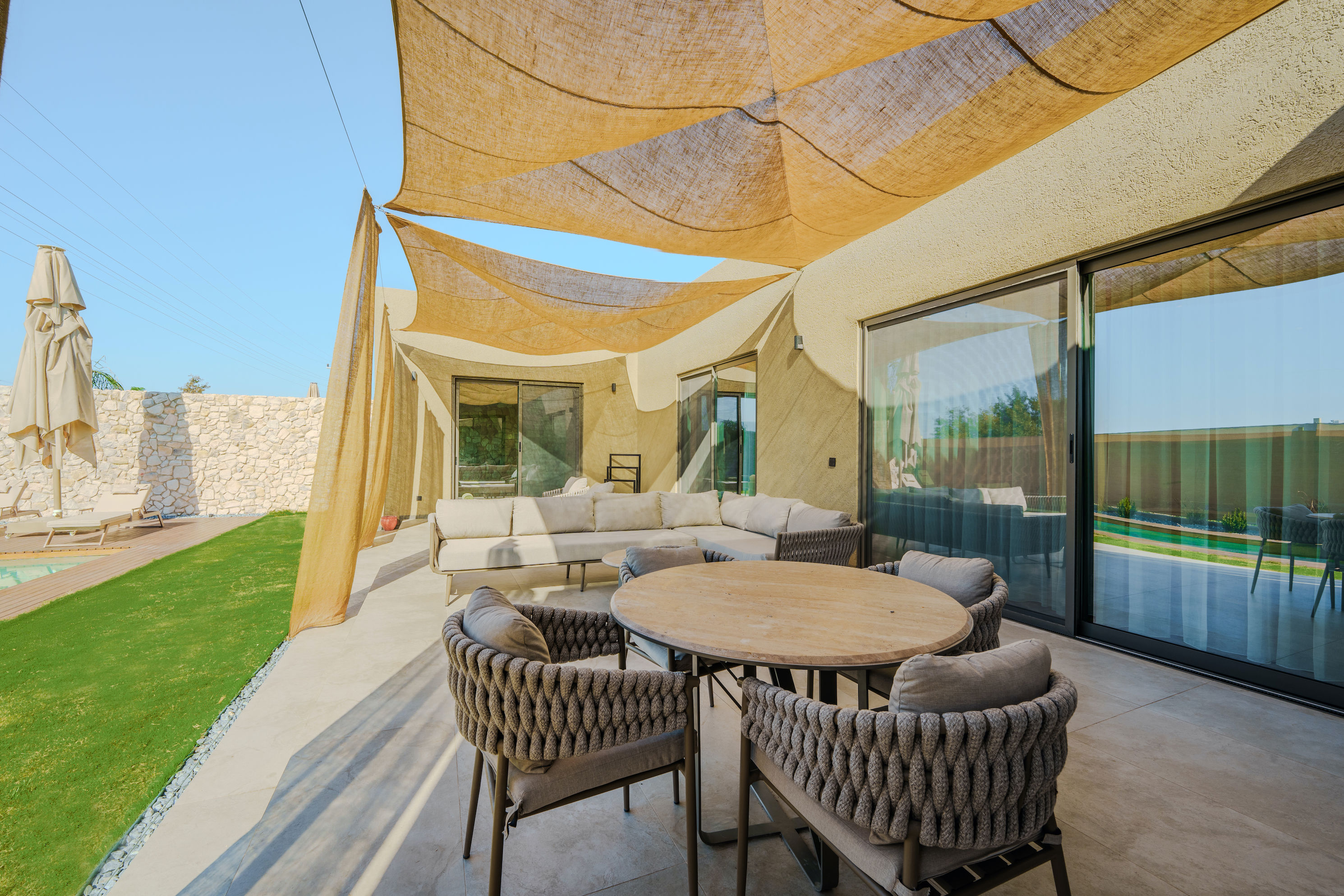 Silence Villas