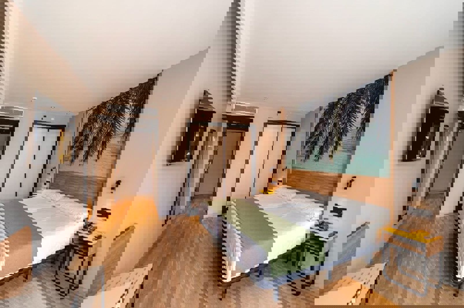 Primavera Park slide 3