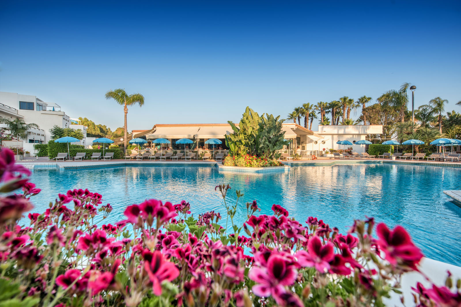 Fly & Go Acacia Resort