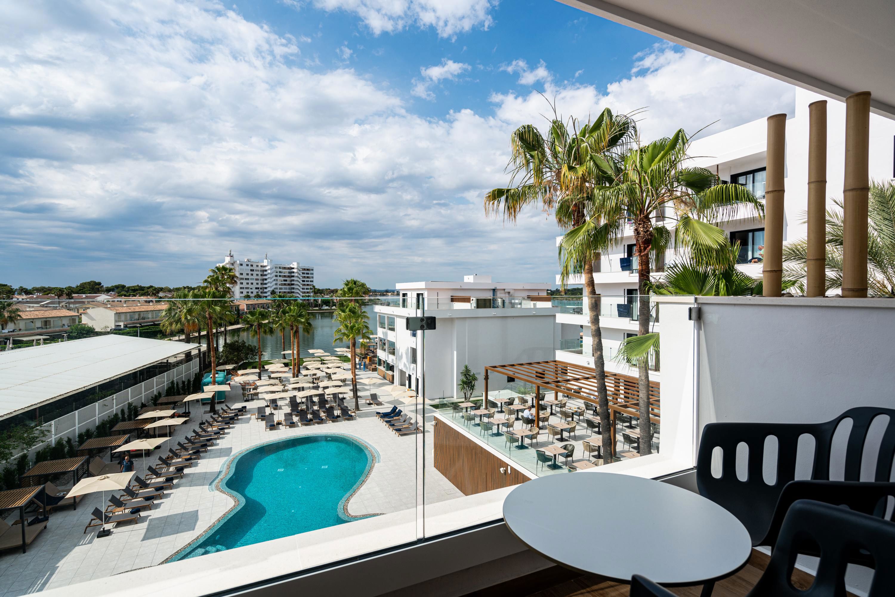 Fly & Go THB Bamboo Alcudia