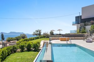 Woonvoorbeeld 5-kamervilla Deluxe met privezwembad