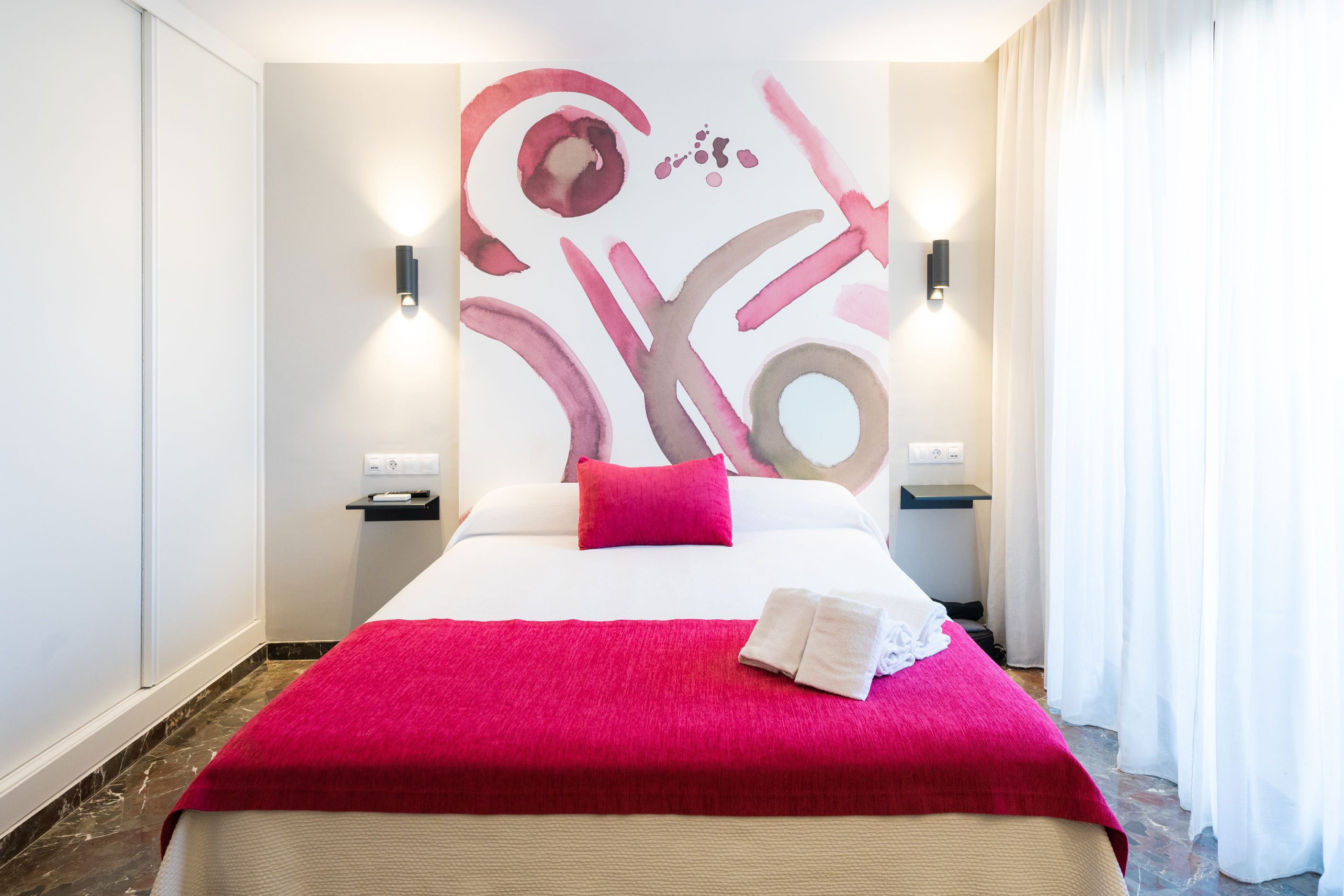 San Jaime Center Suites
