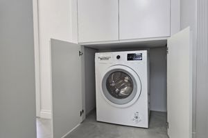 Woonvoorbeeld 4-kamervilla met prive zwembad