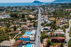 Hotel Perkes Complex