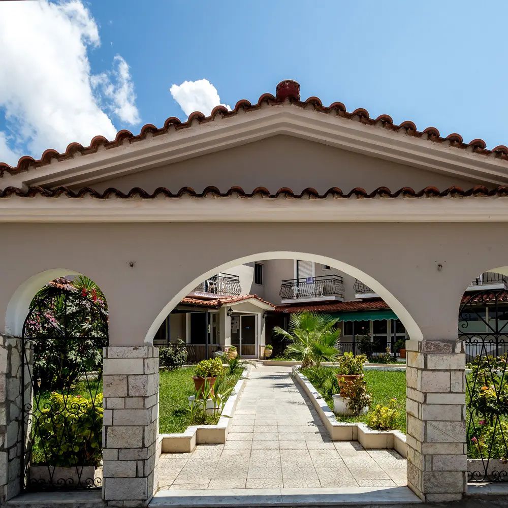 Hotel Perkes Complex