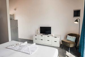 Fly & Go Pink Lagoon by Boutique Bonaire Unique Resorts