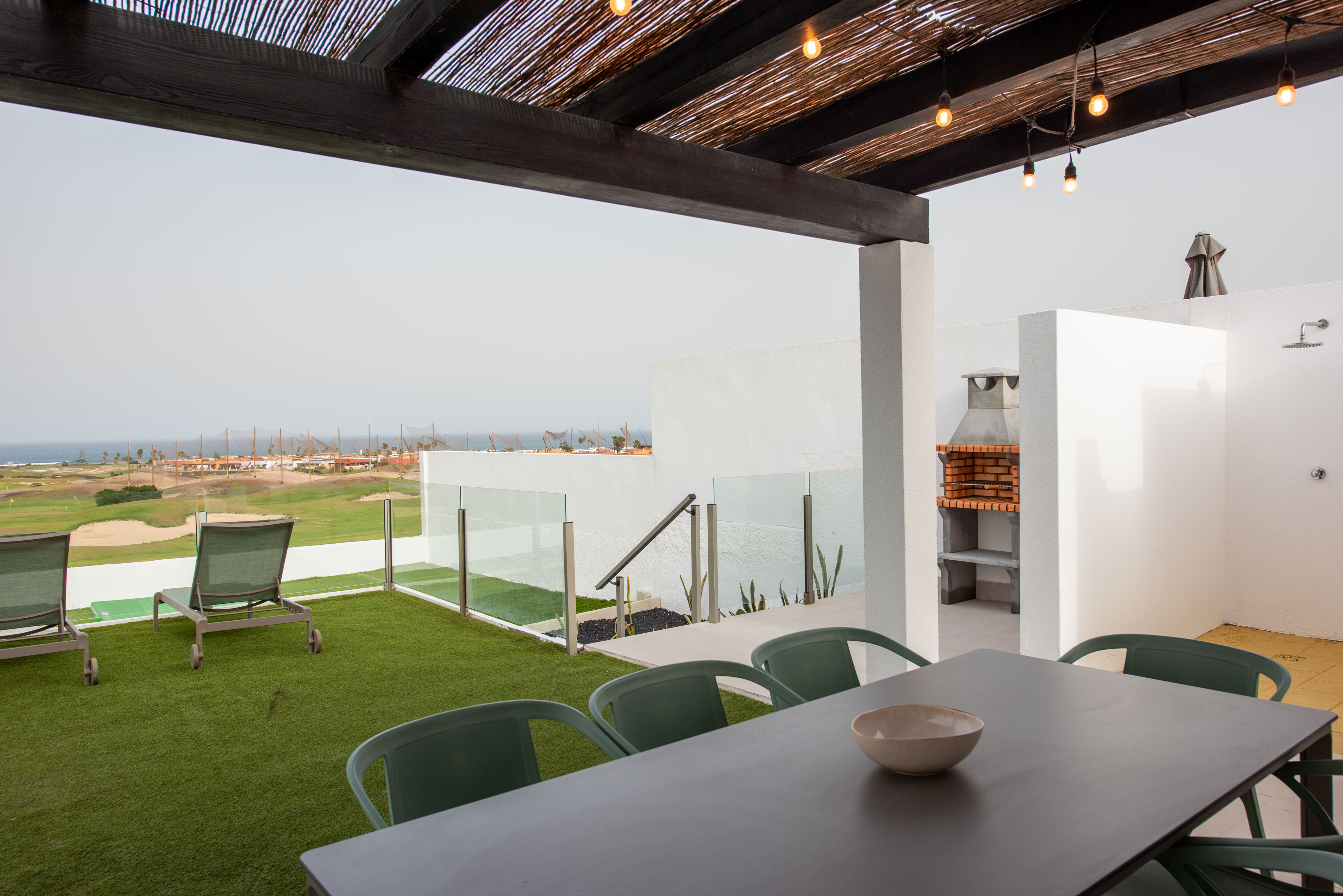 Ereza Villas White Homes