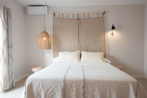 Ereza Villas White Homes