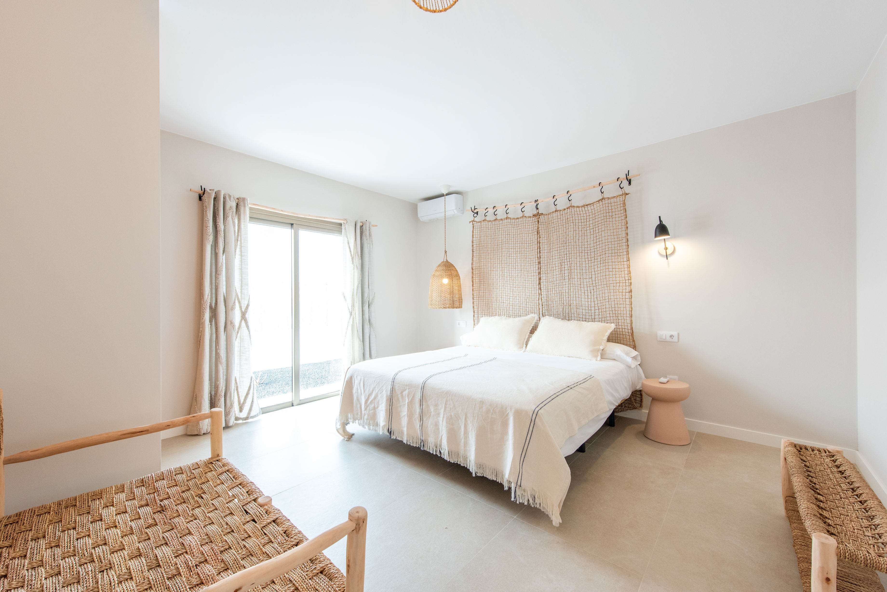 Ereza Villas White Homes