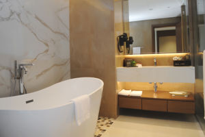 Woonvoorbeeld Standaardkamer superior uitzicht op de bergen