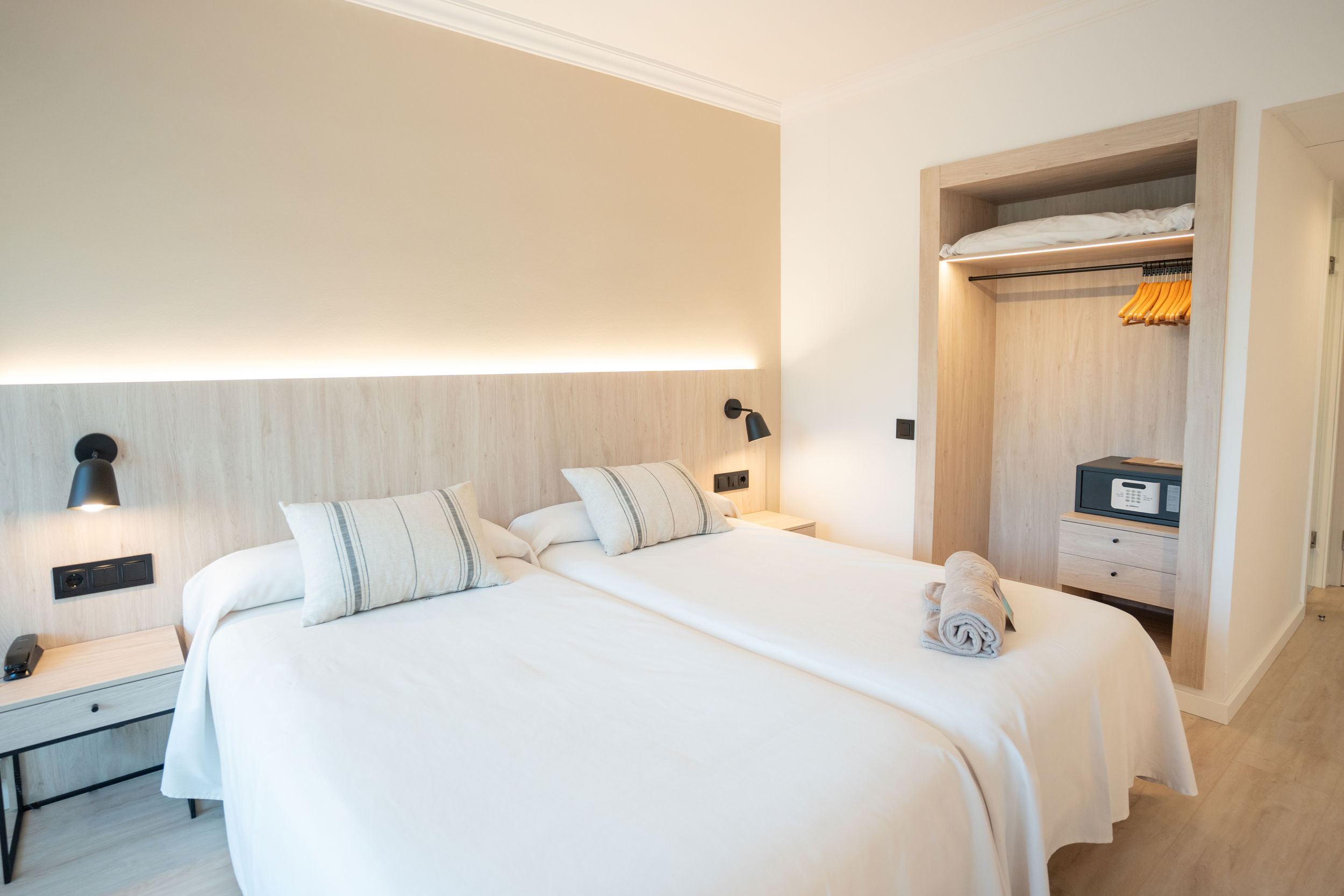 Minura Cala Galdana & Apartementos D'Aljandar