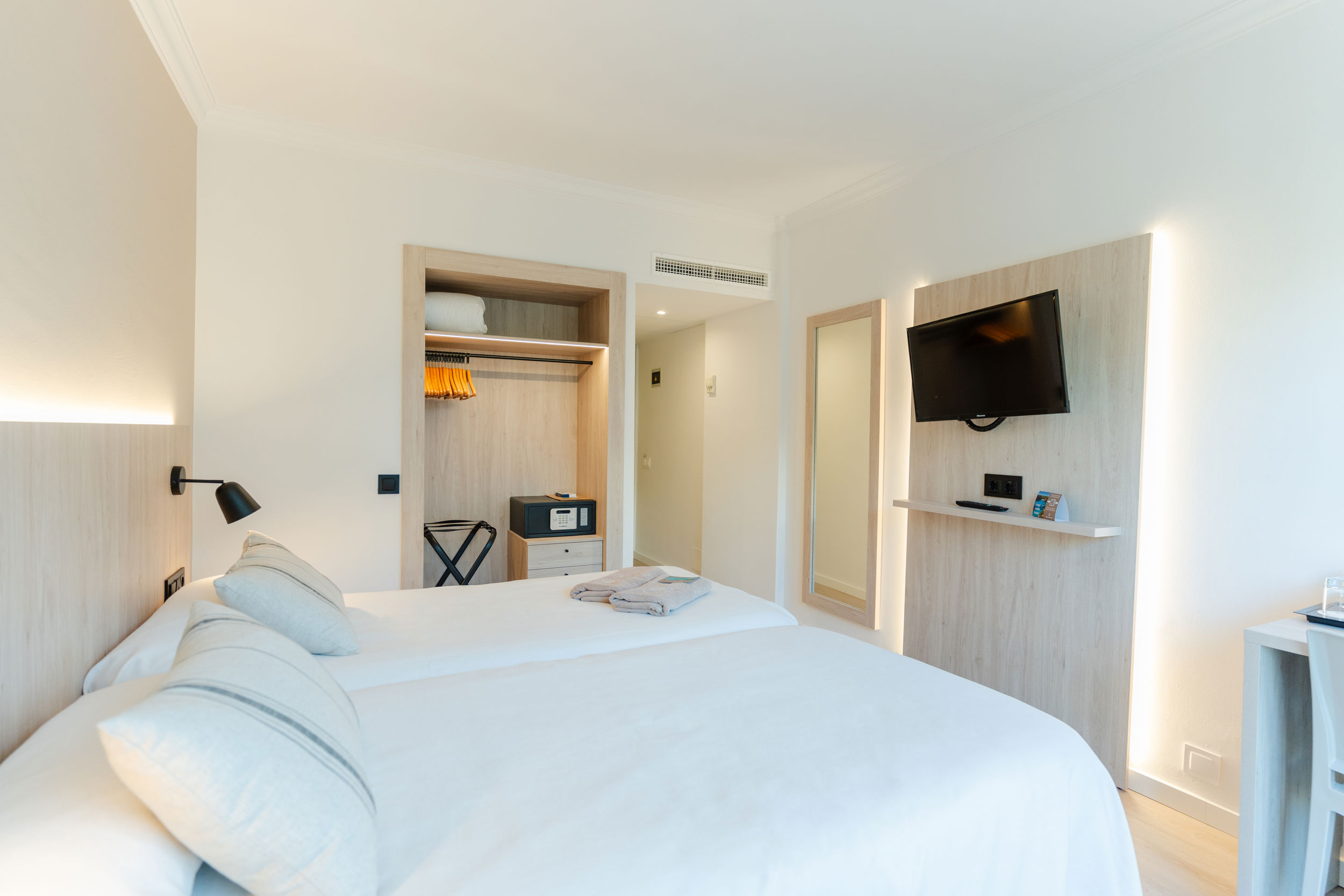 Minura Cala Galdana & Apartementos D'Aljandar