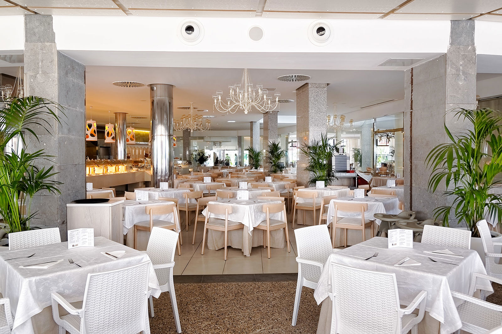 Bull Escorial & Spa slide 5