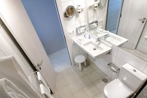 Woonvoorbeeld 2-persoonskamer standaard met zijzeezicht