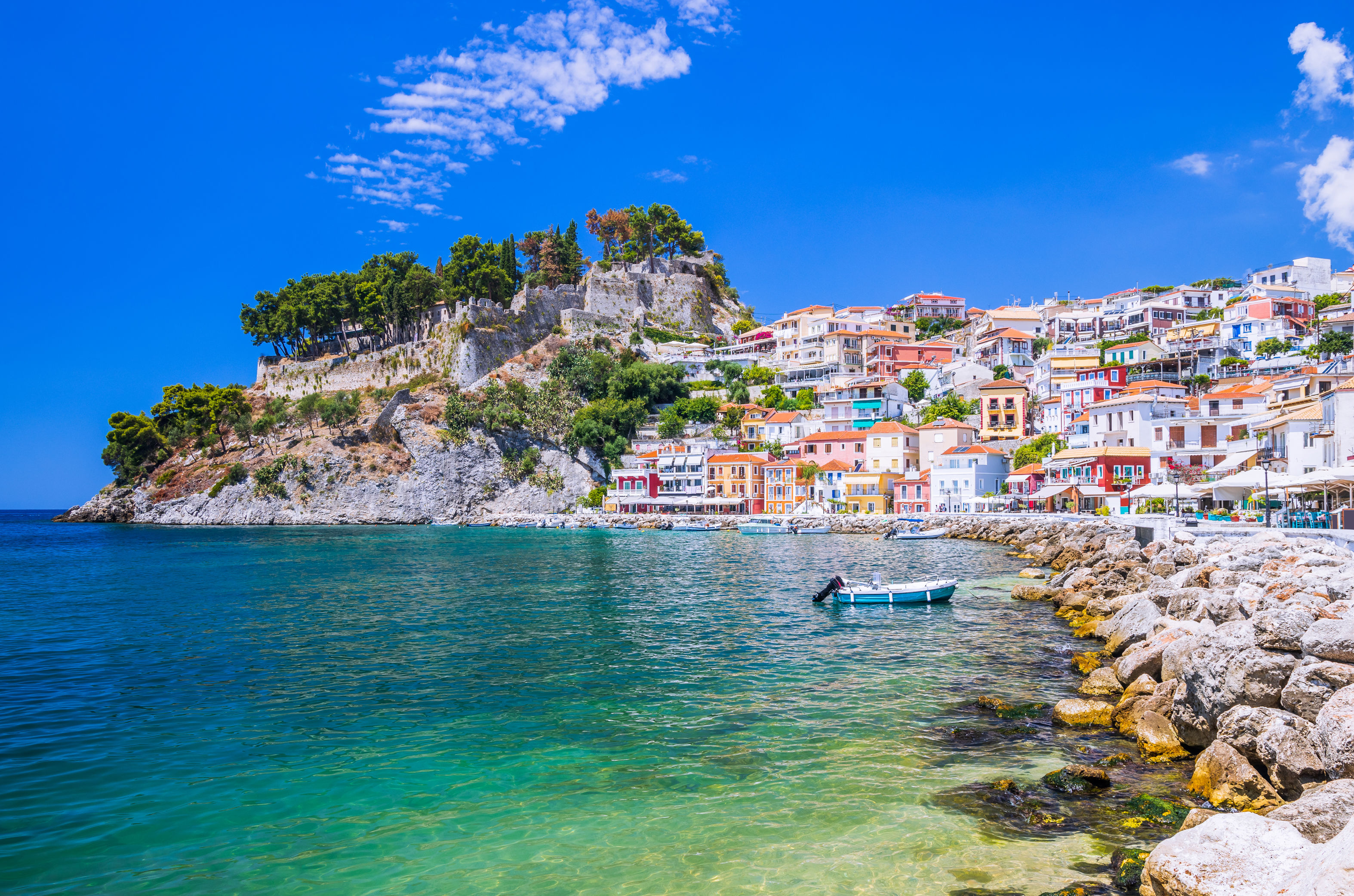 Bingo Parga 3* Logies
