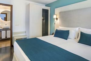 Fly & Go Occidental Pueblo Acantilado