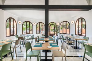 Fly & Go Occidental Pueblo Acantilado