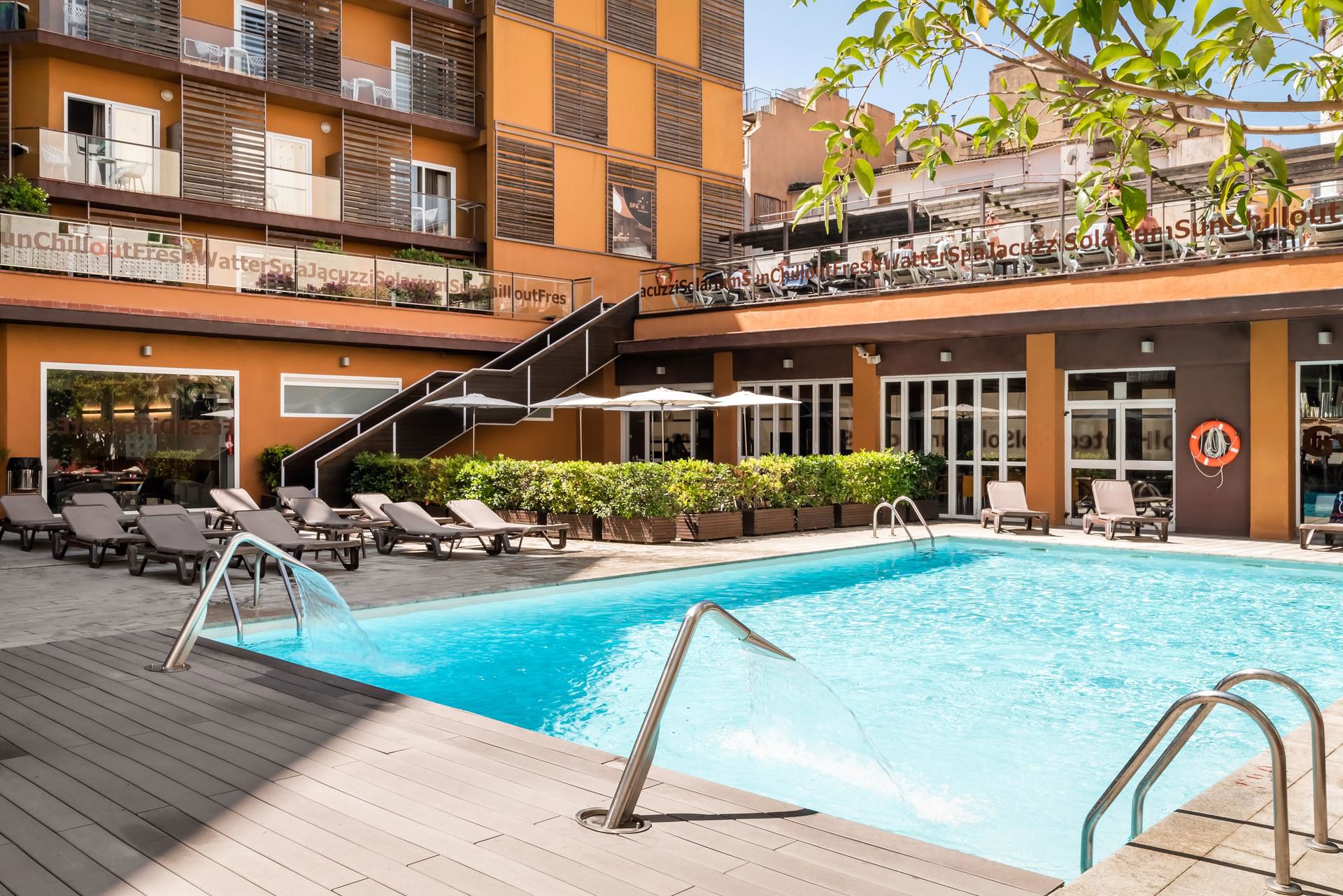 Alegria Plaza Paris Hotel