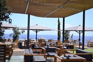 Madeira Regency Clliff