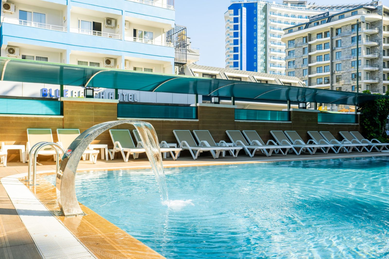 Bora Bora Butik Hotel slide 5