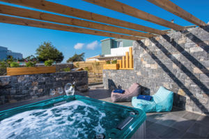 Woonvoorbeeld studio luxury met bubbelbad