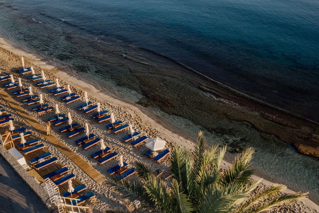Enorme Infinity Beach