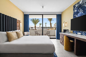 Woonvoorbeeld deluxe kamer zijzeezicht