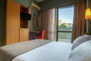 Fly & Go Olympic Hotel