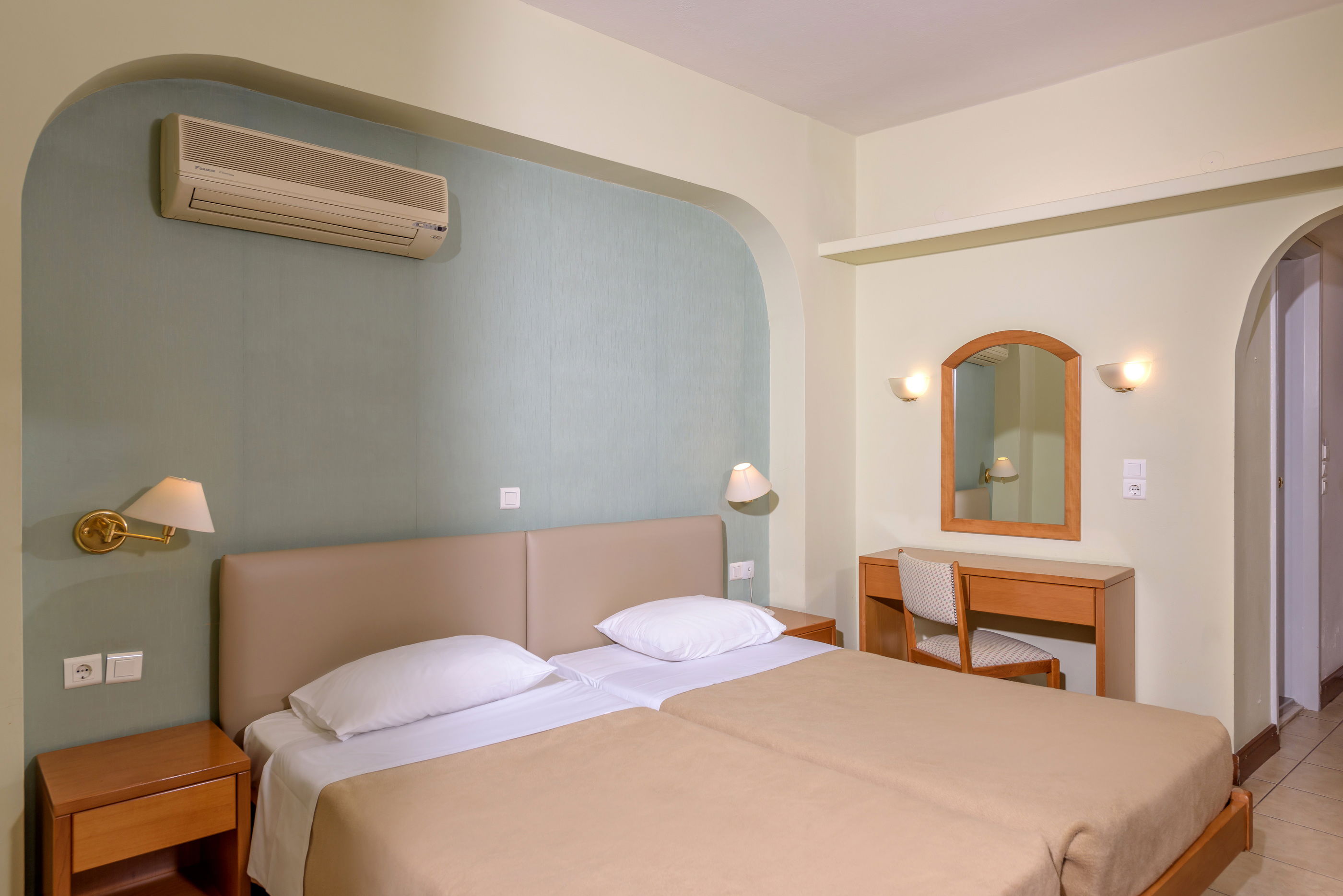 Fly & Go El Greco Heraklion City