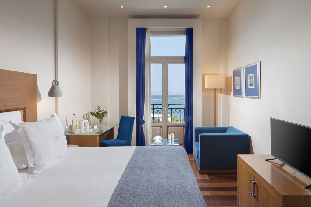 Fly & Go GDM Megaron Hotel