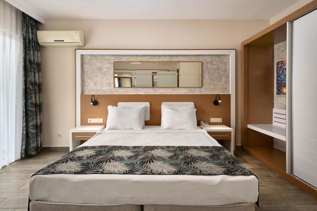 Kaila Beach Hotel