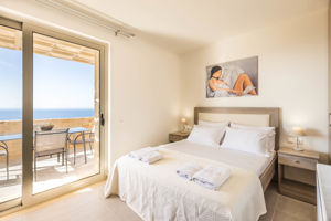 Woonvoorbeeld 4-kamervilla Thea met privezwembad