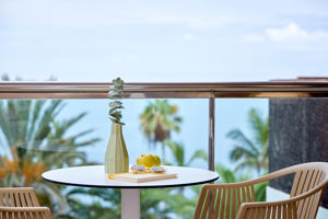 Woonvoorbeeld standaardkamer met zeezicht