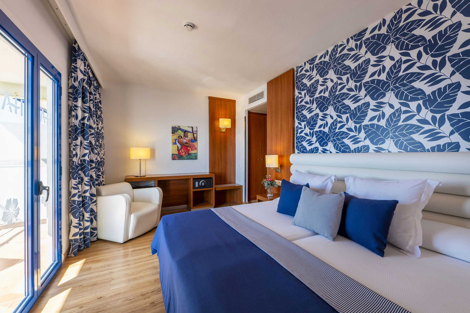 Tahiti Playa & Suites