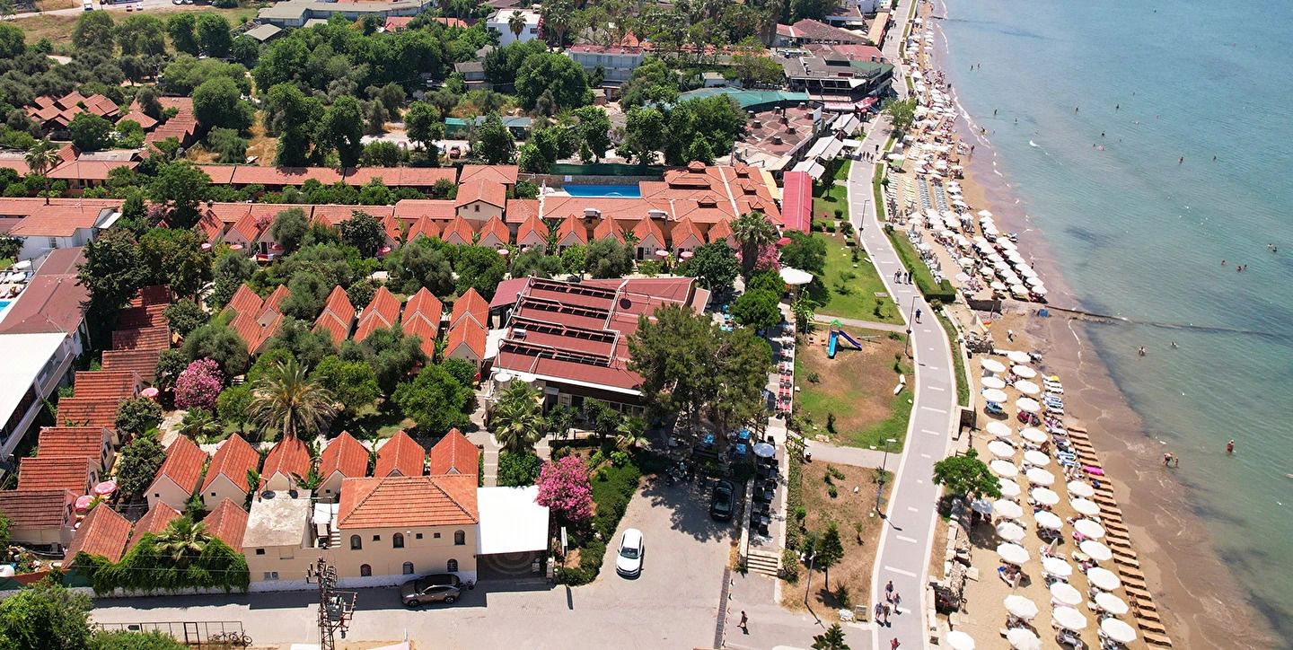 Nova Beach Hotel