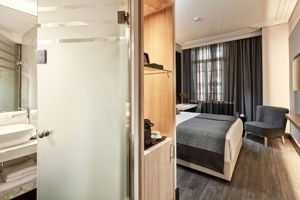 Woonvoorbeeld standaardkamer stadszicht