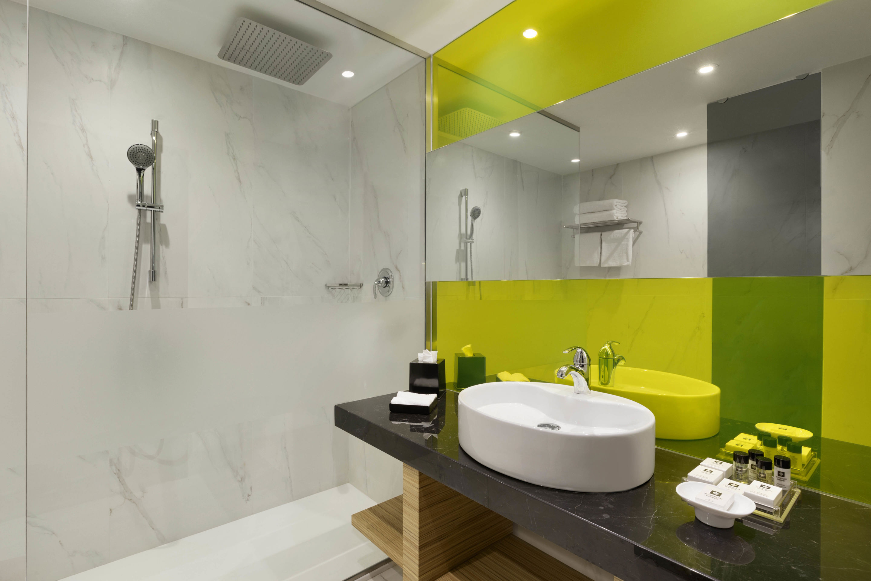 Zeus Wyndham Grand Athens