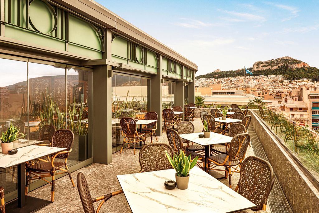 Zeus Essence Athens Central