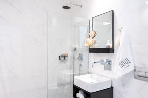 Play Theatrou Athens