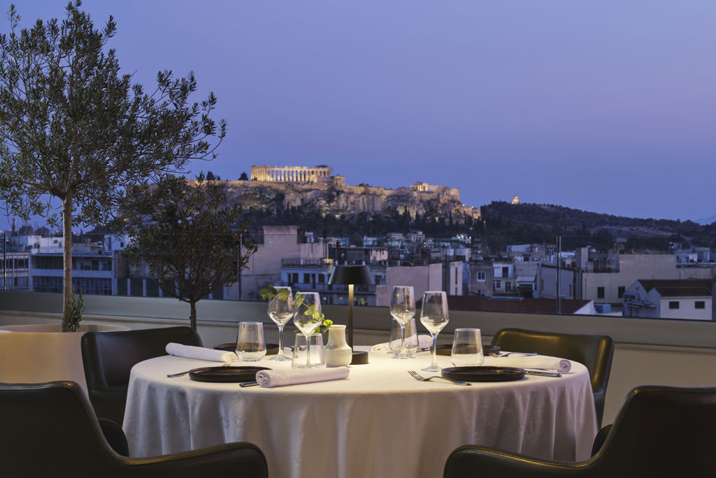 Titania Hotel