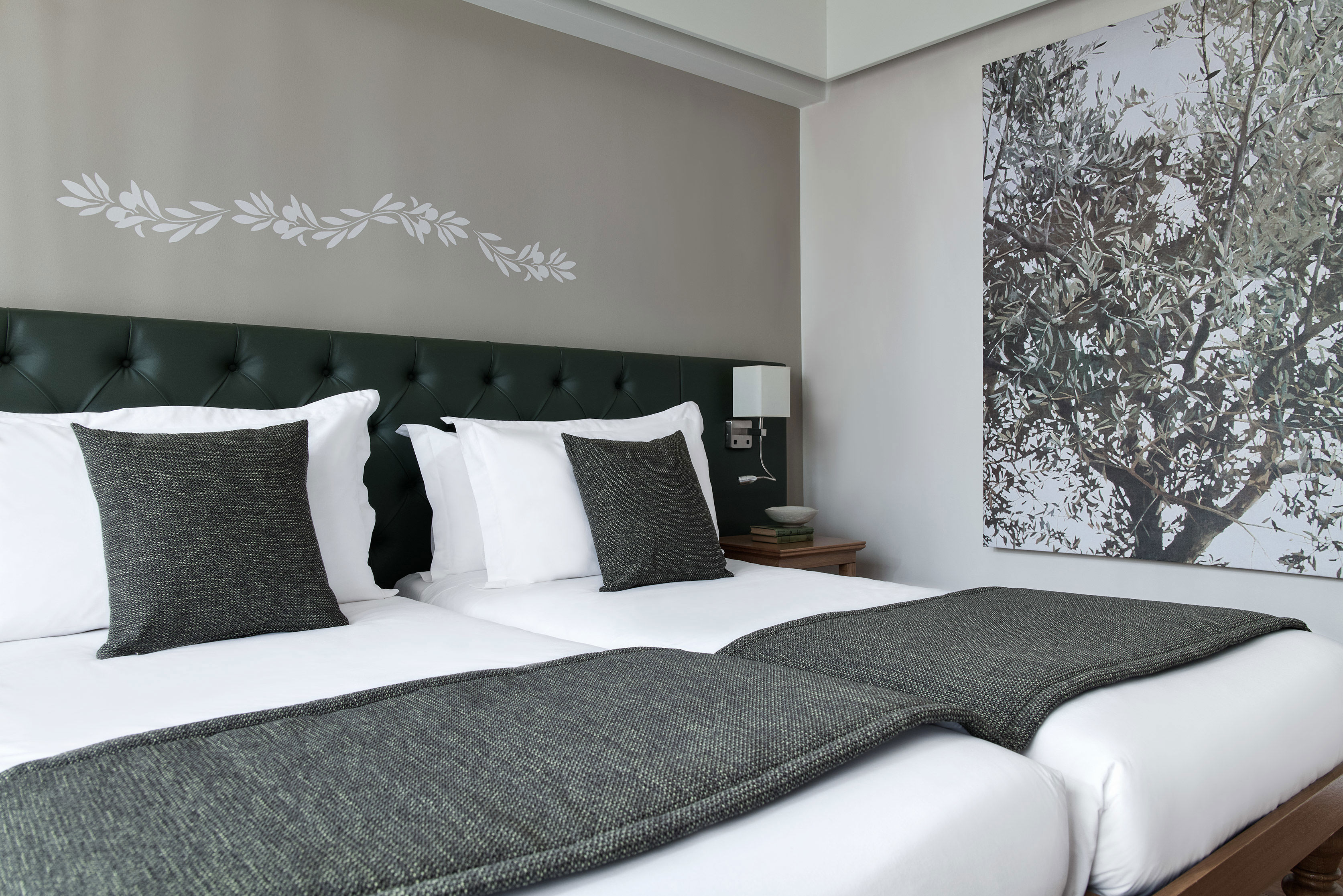 Titania Hotel