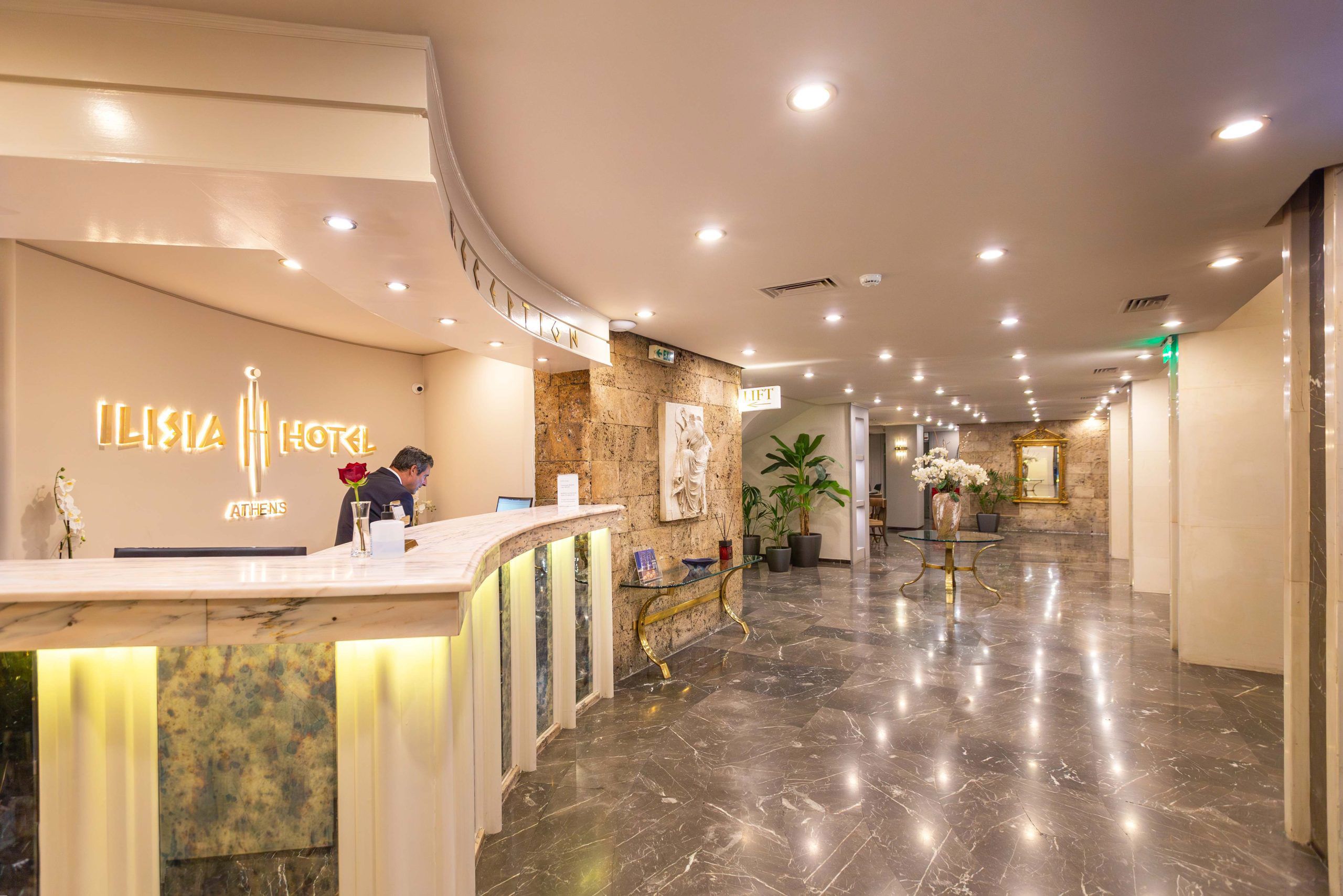 Ilisia Hotel